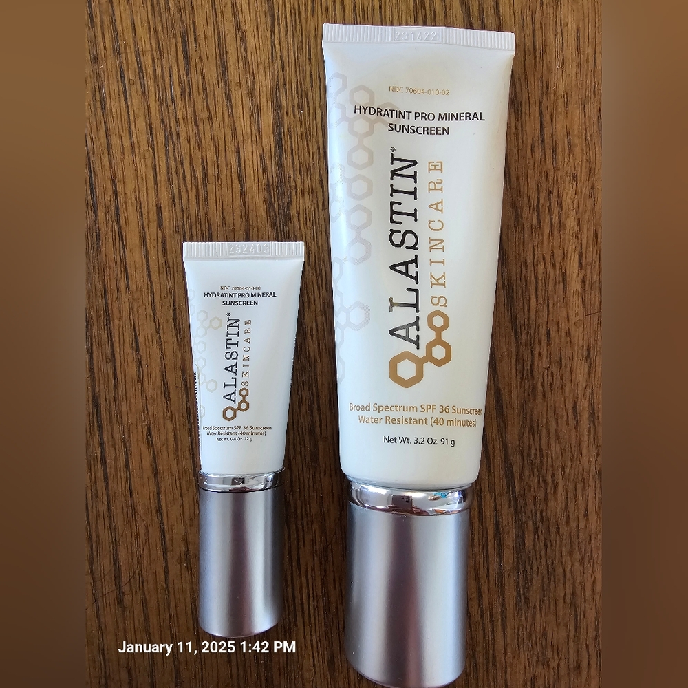 Alastin hydratint mineral spf + travel size